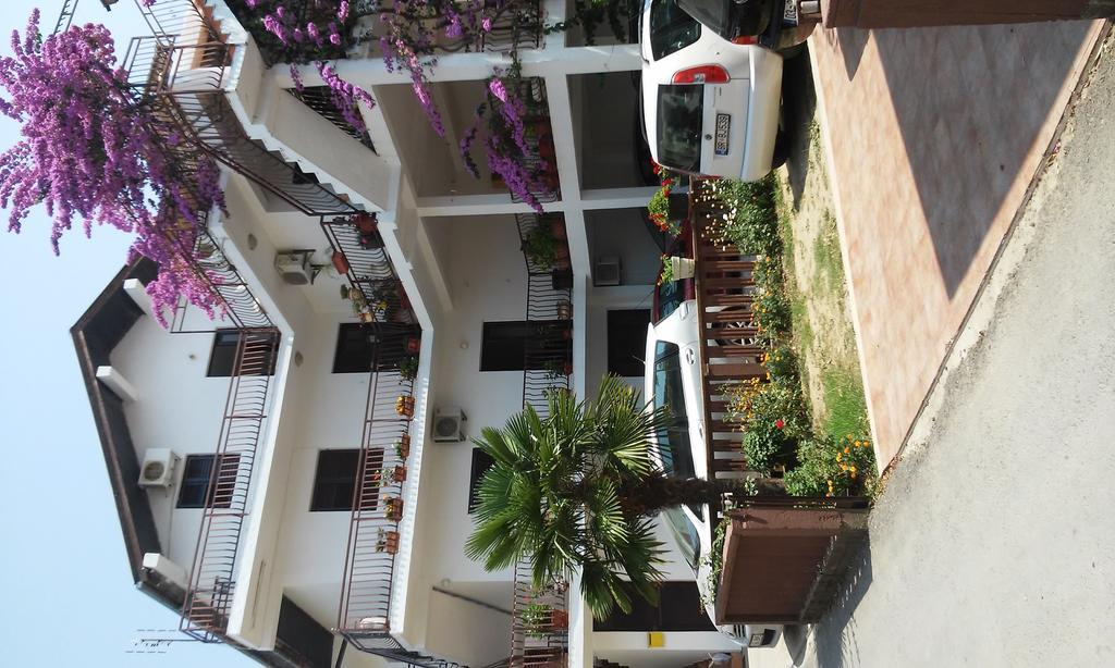 Apartmani Dado Ulcinj Eksteriør bilde