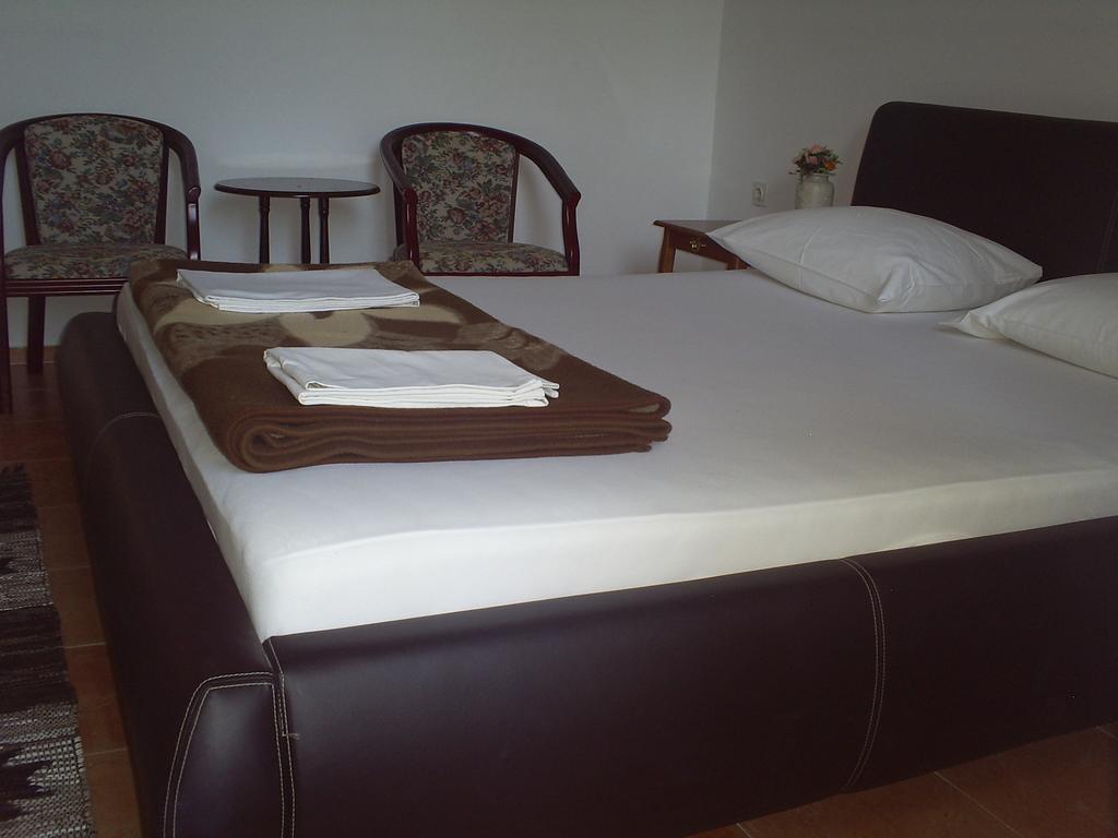 Apartmani Dado Ulcinj Eksteriør bilde